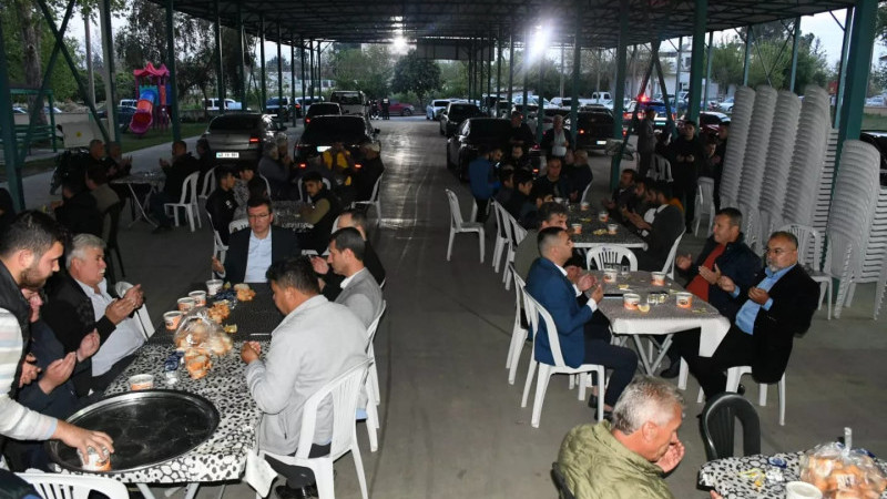 Abdurrahmanlar mahallesi iftar programı yoğun katılımla gerçekleşti