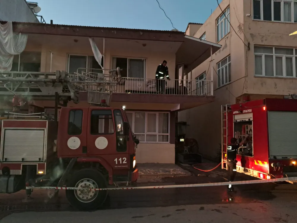 Serik’te ev yangını korkuttu