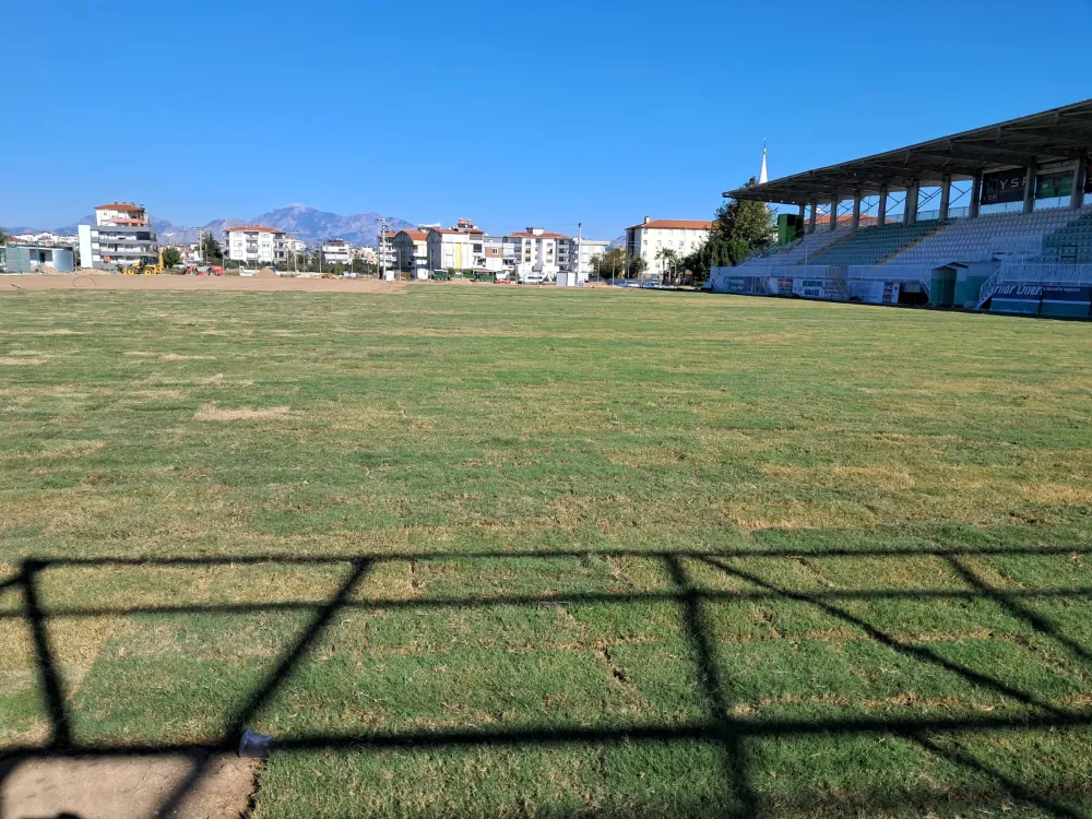 İsmail Ogan stadyumunda çalışmalar devam ediyor