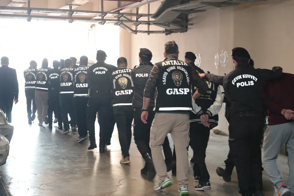 Son Kadeh operasyonunda 29 şüpheli yakalandı