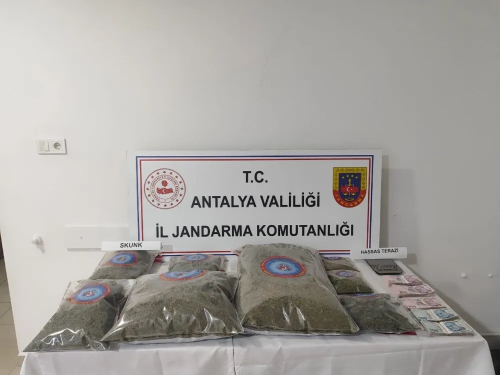 Elmalı İlçesinde Uyuşturucu operasyonu