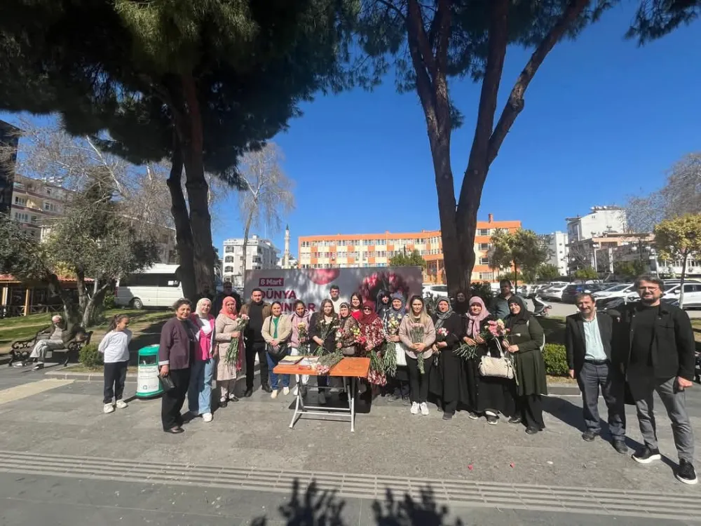 Ak Parti’den Kadınlar Günü Ziyaretleri