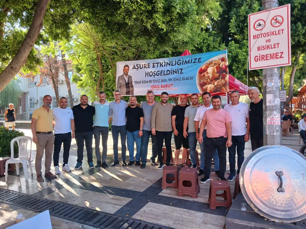 Başkan Adayı İdris Barut’tan Serik’te Aşure İkramı
