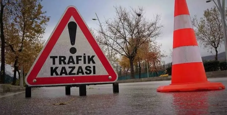 Serik’te Servis Otobüsünün Çarptığı Yaya Hayatını Kaybetti