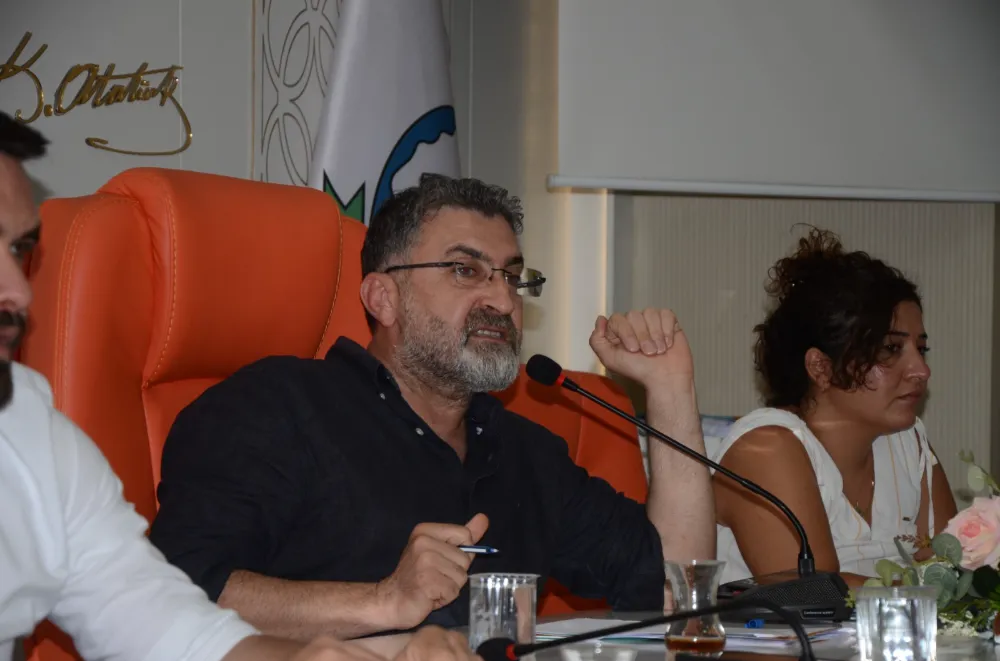Serik Belediye meclisinde Serik Spor AŞ’nin akıbeti masaya yatırıldı