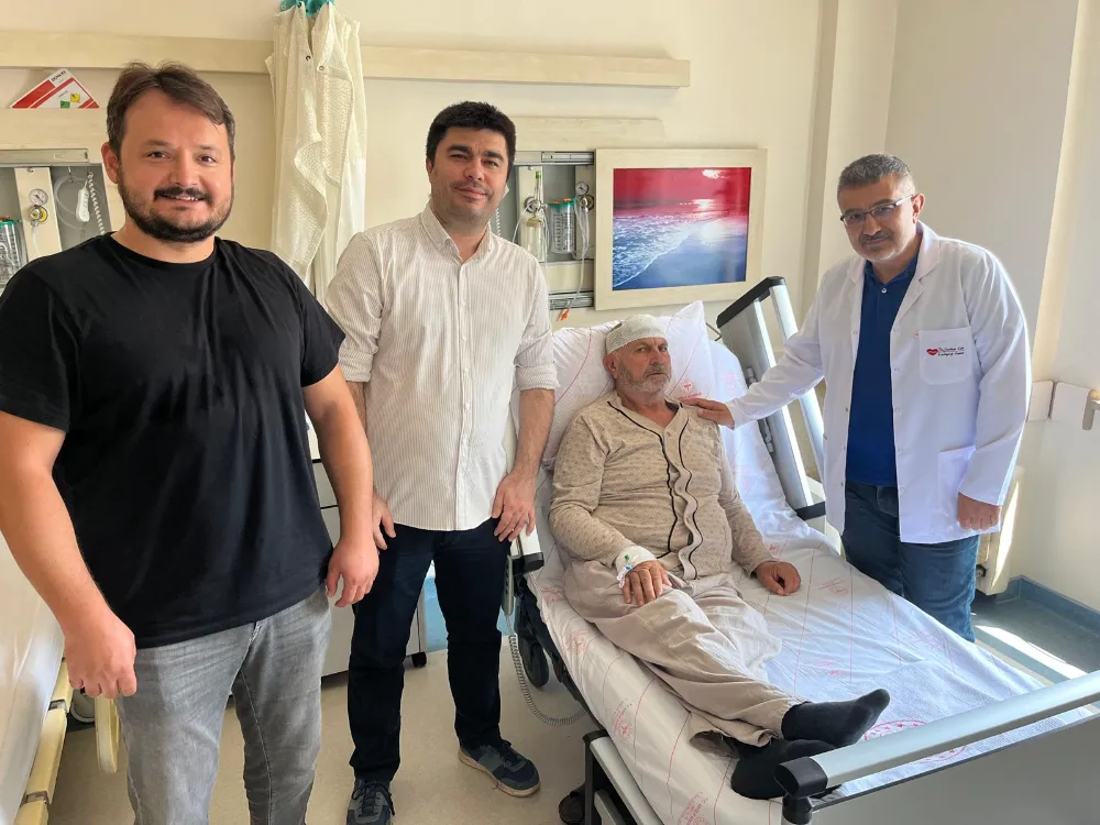 Serik Devlet Hastanesi’nde zor ameliyat başarıyla yapıldı